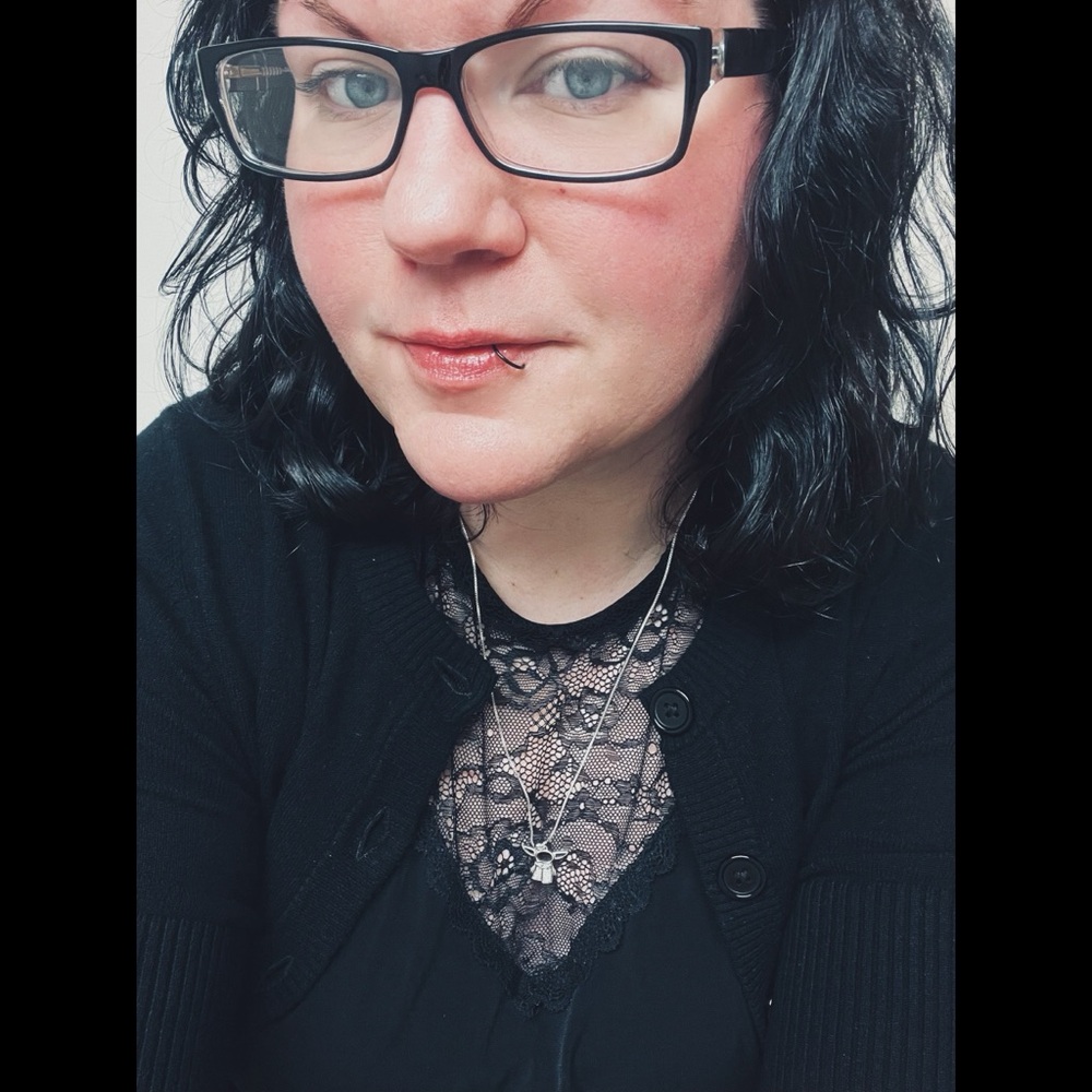 Meet your Posher, Shannon